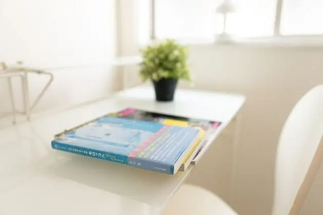 Tek Büyük Yataklı Oda, Ortak Banyo