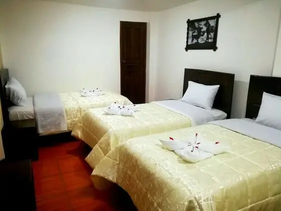 Standard Dört Kişilik Oda, 1 Yatak Odası, Sigara İçilmez, Özel Banyo