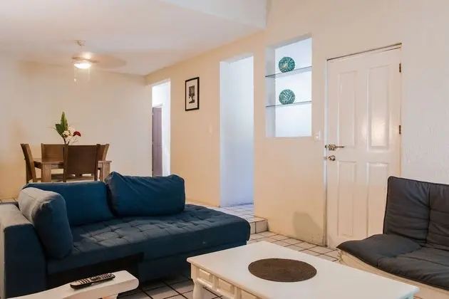 Family Apart Daire, Birden Çok Yatak, Sigara İçilmez, Avlu Manzaralı