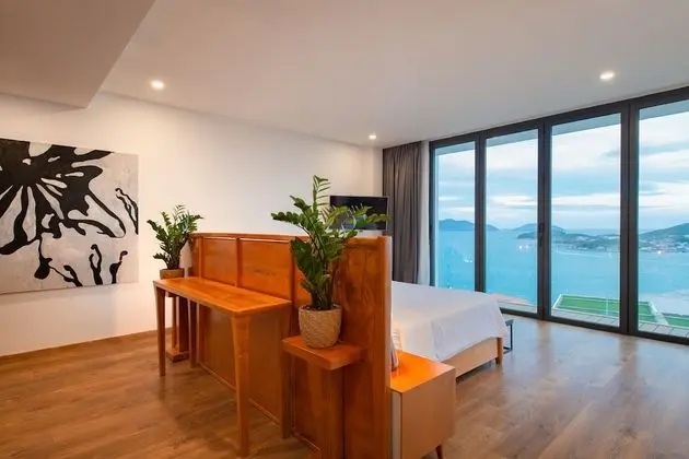Luxury Villa, 4 Yatak Odası, Okyanus Manzaralı, Denize Sıfır