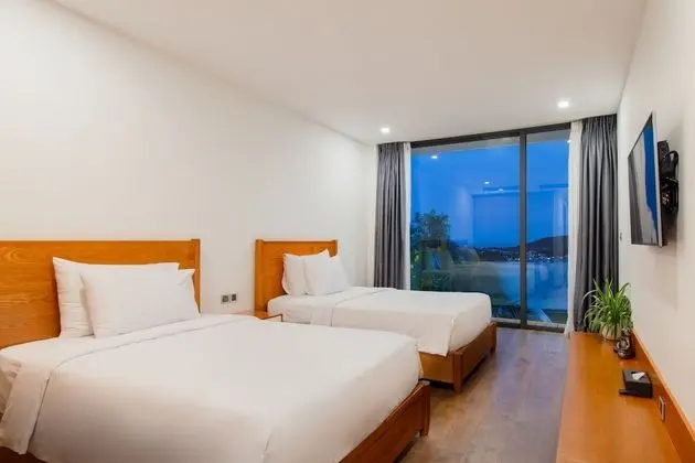 Luxury Villa, 4 Yatak Odası, Okyanus Manzaralı, Denize Sıfır