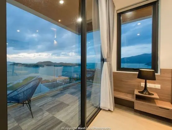 Luxury Villa, 5 Yatak Odası, Okyanus Manzaralı, Okyanusa Sıfır