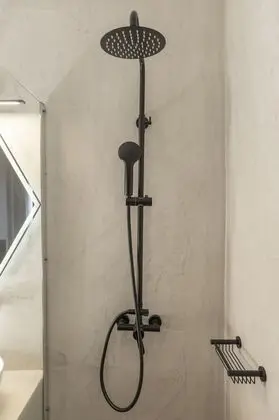 Standard Tek Büyük Yataklı Oda, Deniz Manzaralı, Zemin Kat