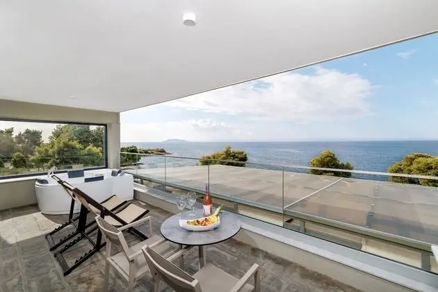 Deluxe Süit, Sıcak Su Havuzu, Deniz Manzaralı (Panoramic)