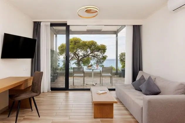 Junior Süit, Deniz Manzaralı