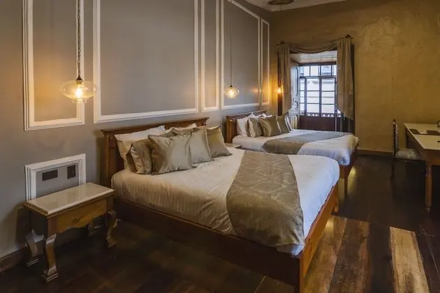 Basic Tek Büyük Yataklı Oda