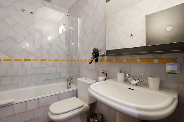 Standard Tek Büyük Yataklı Oda, Özel Banyo, Manzarasız