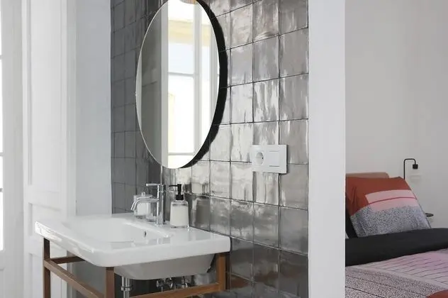 Signature Tek Büyük Yataklı Oda, 1 Büyük (Queen) Boy Yatak, Şehir Manzaralı