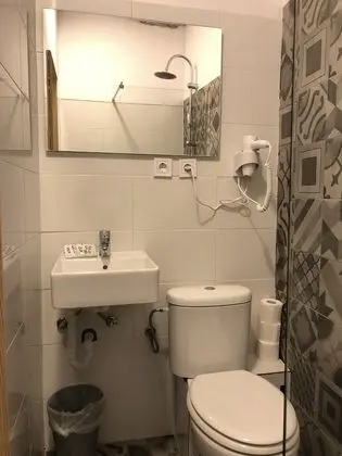 Economy Tek Büyük Yataklı Oda