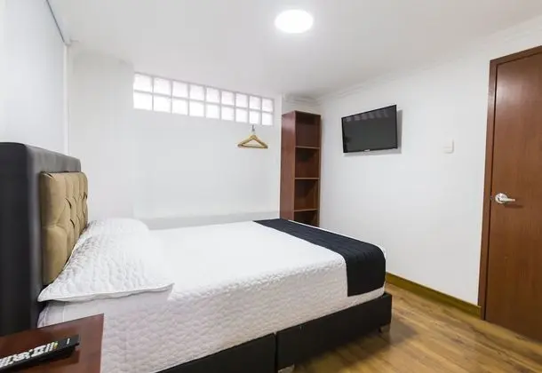 Standard Tek Büyük Yataklı Oda