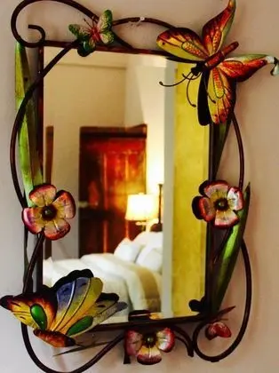 Room Ixchel