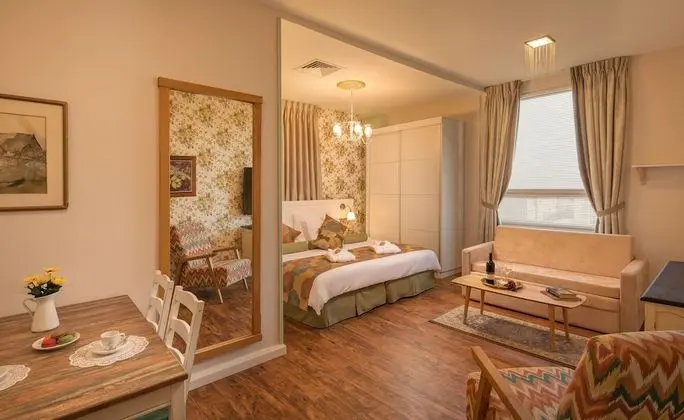 Deluxe Stüdyo, Sigara İçilmez