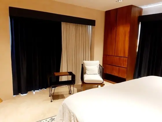 Junior Oda, Özel Banyo, Şehir Manzaralı