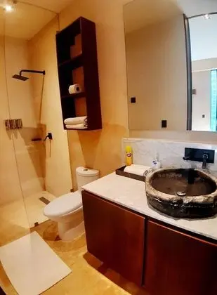 Superior Tek Büyük Yataklı Oda, Özel Banyo, Bahçe Manzaralı