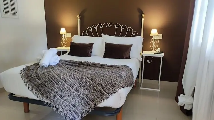 Tek Büyük veya İki Ayrı Yataklı Oda