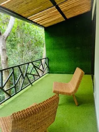 Deluxe Tek Büyük Yataklı Oda, Teras