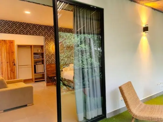 Deluxe Tek Büyük Yataklı Oda, Teras