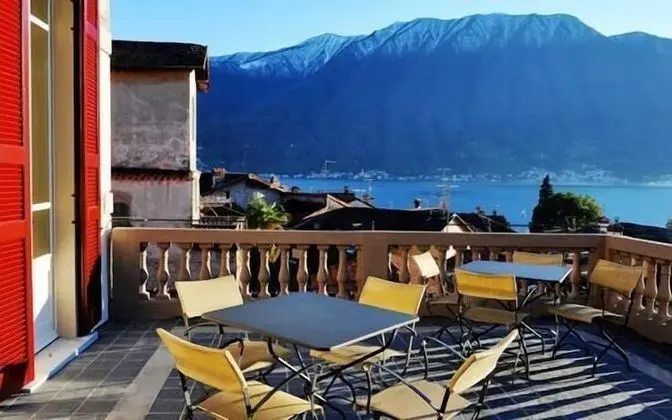 Luxury Apart Daire, 2 Yatak Odası, Teras, Göl Manzaralı (Sofia)