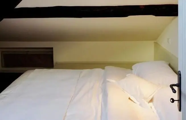 Panoramic Apart Daire, 2 Yatak Odası, Göl Manzaralı, Kule (Torretta)