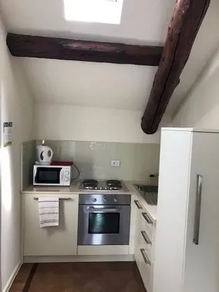 Panoramic Apart Daire, 2 Yatak Odası, Göl Manzaralı, Kule (Torretta)