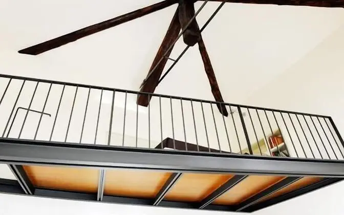 Panoramic Apart Daire, 2 Yatak Odası, Göl Manzaralı, Kule (Torretta)