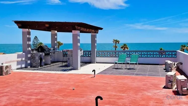 Ev