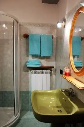 Apart Daire, 1 Büyük (Queen) Boy Yatak