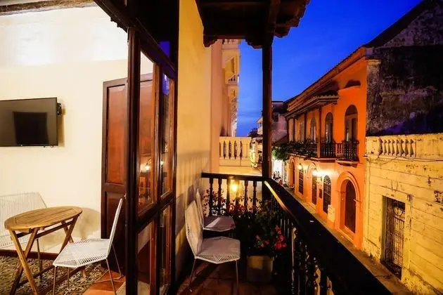 Deluxe Oda, 1 En Büyük (King) Boy Yatak, Sigara İçilmez, Balkon