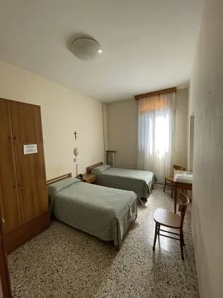 Standard İki Ayrı Yataklı Oda, Banyolu/Duşlu, Kanal Manzaralı