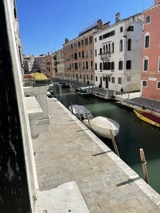 Standard İki Ayrı Yataklı Oda, Banyolu/Duşlu, Kanal Manzaralı