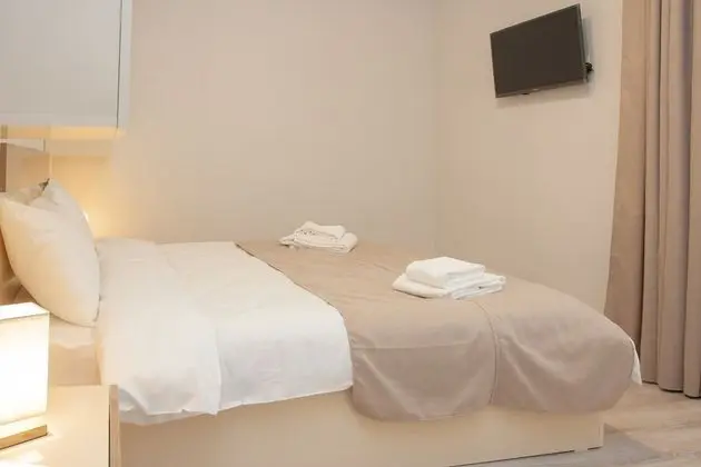 Deluxe Tek Büyük Yataklı Oda, 1 Büyük (Queen) Boy Yatak