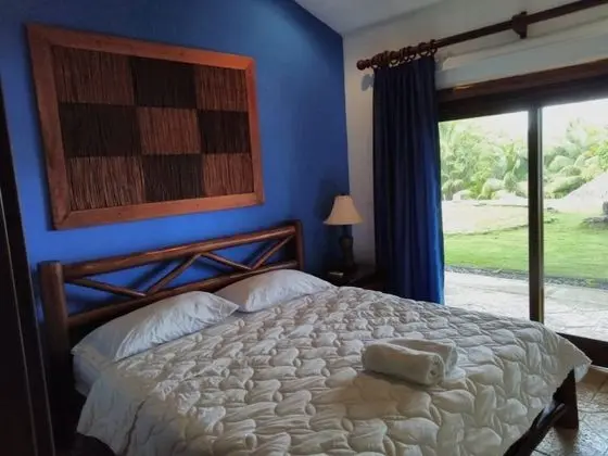 Standard Queen Bed