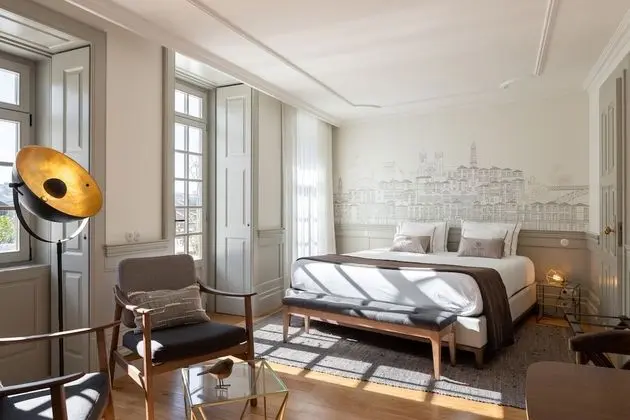 Premium Tek Büyük Yataklı Oda, Bahçe Manzaralı, Zemin Kat