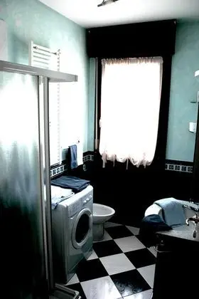 Apart Daire, 2 Yatak Odası, Ek Bina