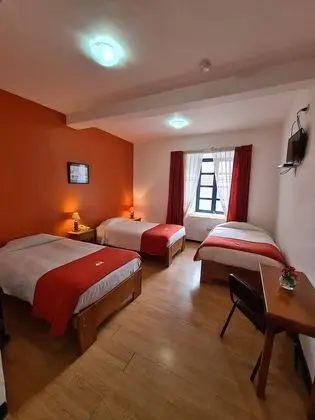 Üç Kişilik Oda