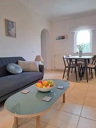Odada yemek servisi