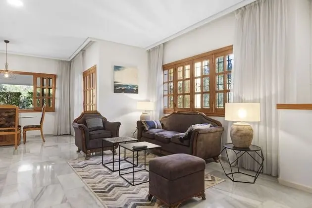 Villa, 4 Yatak Odası, Kişiye Özel Havuzlu