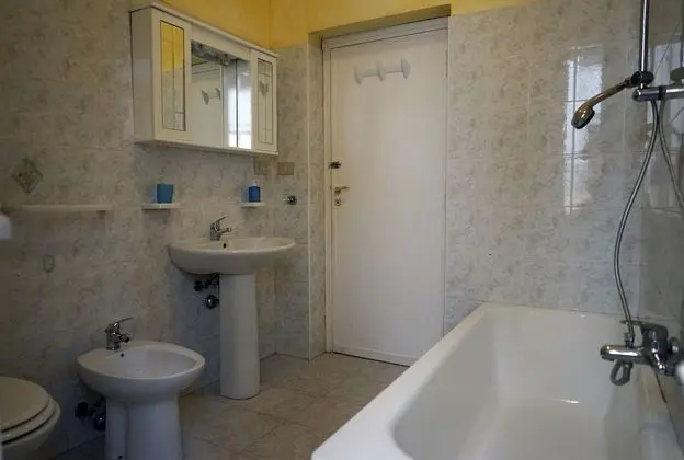 Apart Daire, 4 Yatak Odası