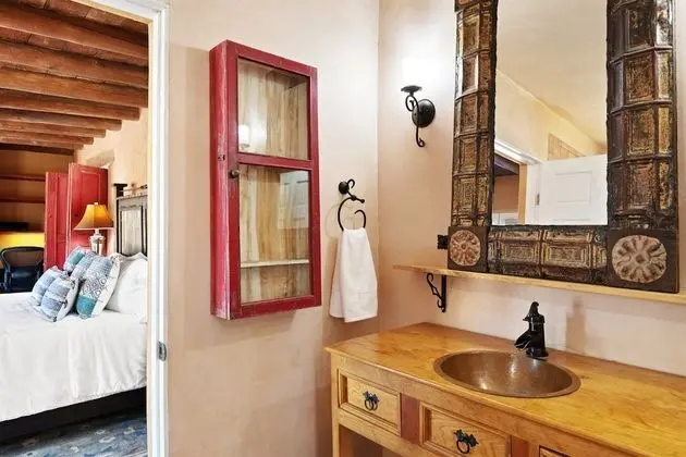Ev (Casa Carmen Zia - Comfortable East Si)
