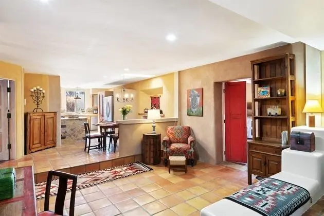 Ev (Casa Carmen Zia - Comfortable East Si)