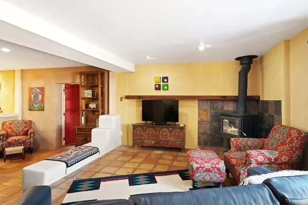 Ev (Casa Carmen Zia - Comfortable East Si)