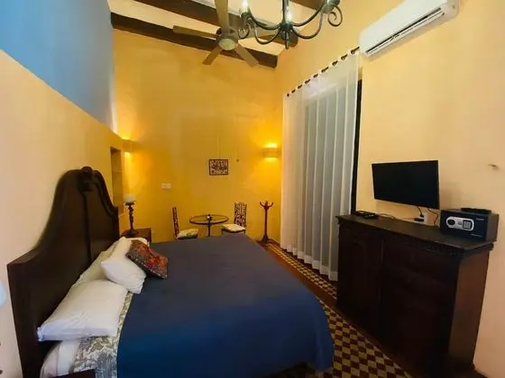 Comfort Tek Büyük Yataklı Oda
