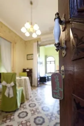 Superior Süit, Küvet (Falguera)