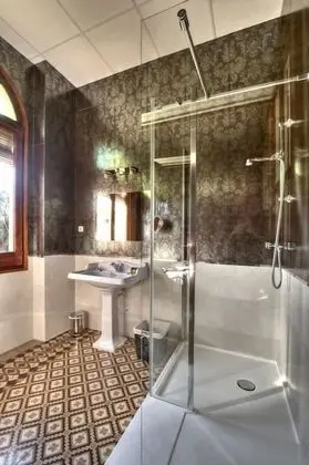 Tek Büyük Yataklı Oda, Bahçe Manzaralı (Clavell)