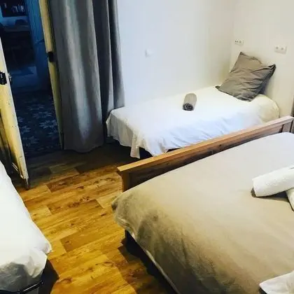 Tek Büyük Yataklı Oda