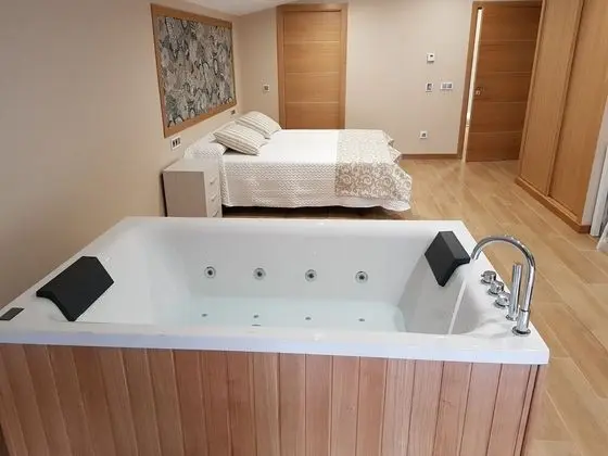 Deluxe Apart Daire, Jakuzi