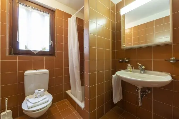 Family Apart Daire, 1 Çift Kişilik Yatak ve Çekyat (Casa Chiara)