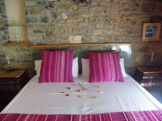 Tek Büyük Yataklı Oda, Dağ Manzaralı