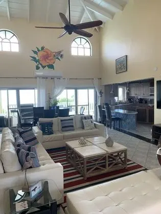 House 3 Bedrooms