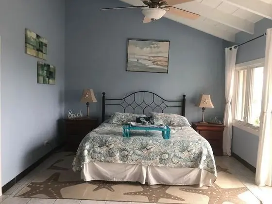 House 3 Bedrooms